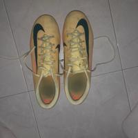 scarpe da calcio