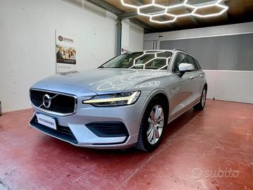 Volvo V60 B4 2.0d IVA ESPOSTA TAGLIANDI UFFICIALI 