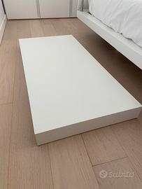 Panca e Comodino in legno laccato bianco