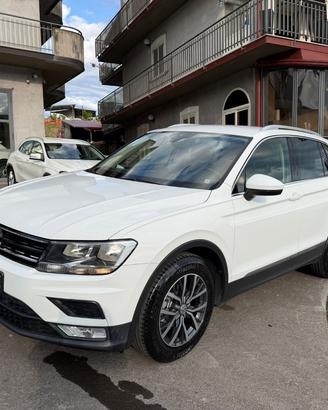VOLKSWAGEN Tiguan 1.6 TDI Business BMT