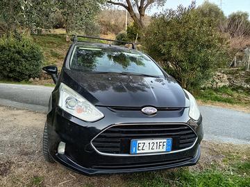 Ford b-max titanium 95cv