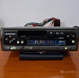 AUTORADIO PIONEER KEH-2700R E KENWOOD KDC-3057UR
