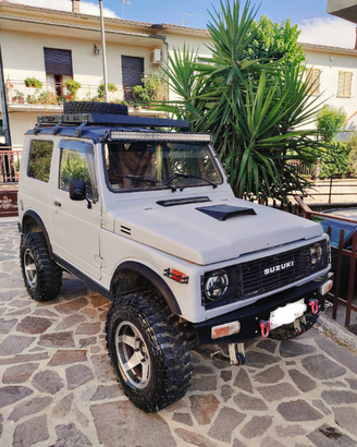 Suzuki sj413