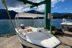 Barca a motore senza patente