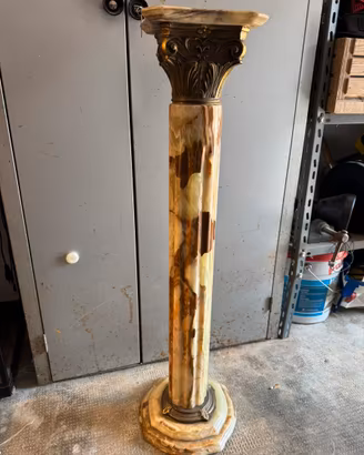 Colonna capitello pietra onice alabastro  bronzo