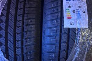 Pneumatici nuovi Sailun  4 Stagioni, 215/60 R17