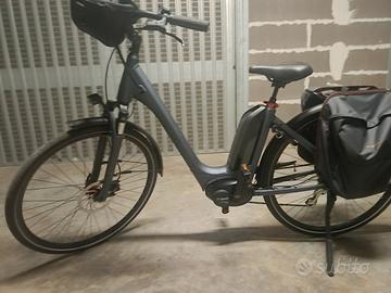 bicicletta elettrica Winora tria 08 Bosch 