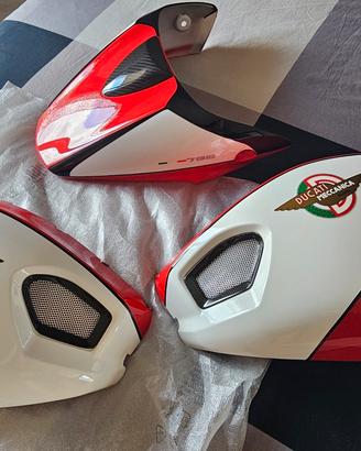 Cover Ducati Monster 