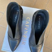 Scarpe nere da donna in pelle