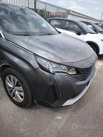 Peugeot 3008 BlueHDi 130 S&S EAT8 Active Pack