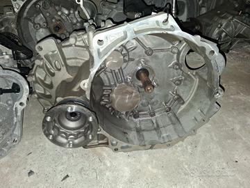 Cambio vw golf 8 2.0 tdi 6 marce