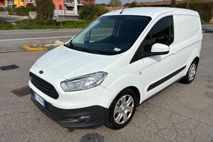 Ford Transit Courier *EURO6*