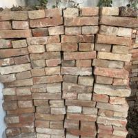 mattoni vecchi in buone condizioni