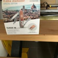 Collezione Coltelli Svizzeri Città Italiane