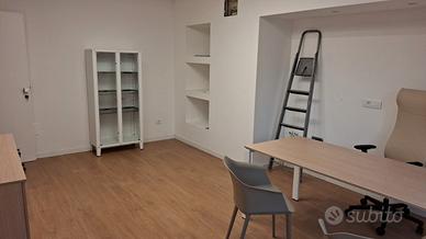 Stanze a Palermo arredate e adibite per studi medi