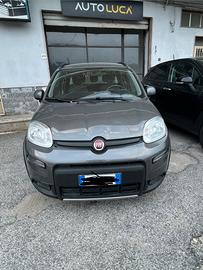 Fiat panda 1.0 hybrid anno 2022