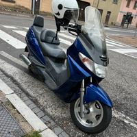 Suzuki Burgman 250 CC