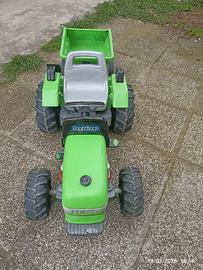 Trattore peg pego  con rimorchio 