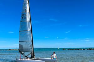 Catamarano classe A Bimare V1R