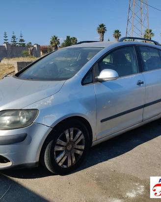 VW GOLF PLUS 5 521, 5M1 1.9 TDI 105CV -ricambi