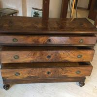 ANTICO CASSETTONE A QUATTRO CASSETTI