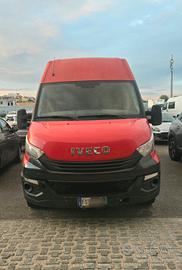 furgone iveco daily
