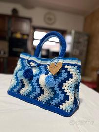 Borsa fatta a mano in juta e lana