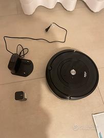 Aspirapavimenti automatico