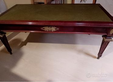 tavolino vintage di noce massello. anni 50