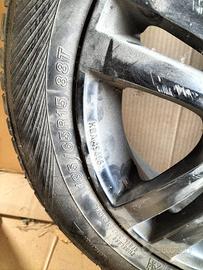 Cerchi in lega con gomme YOKOHAMA 185/65 R15 88T