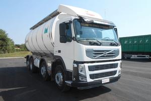 Volvo FM 11.450 cisterna trasporto latte
