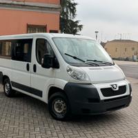 Peugeot Boxer 2.2HDI 9posti