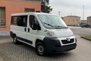 Peugeot Boxer 2.2HDI 9posti