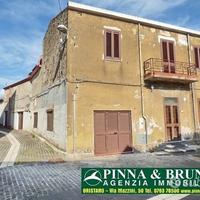 Narbolia - casa indip. ampia da riattare