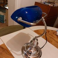 lampada ministeriale blu