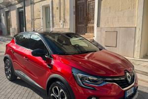 RENAULT CAPTUR e-techno