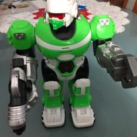 Robot giocattolo