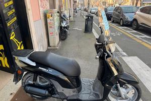 Kymco People 125 - 2006 - PERMUTE