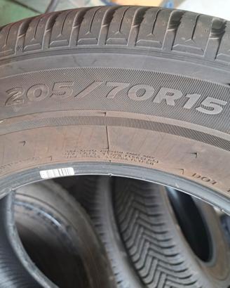 Pneumatici 4 stagioni Hankook mod. Kinergy 4s 2