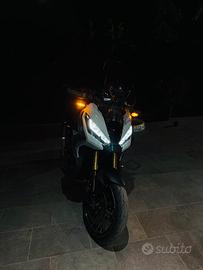 X ADV 750 depotenziato a libretto