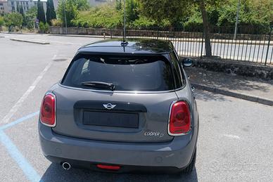 MINI COOPER D
