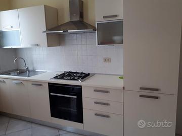 APPARTAMENTO SPAZIOSO A 5' DAL MARE Pietra Ligure