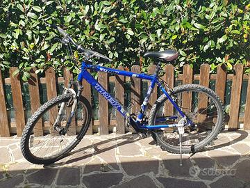 Bicicletta TREK 3900