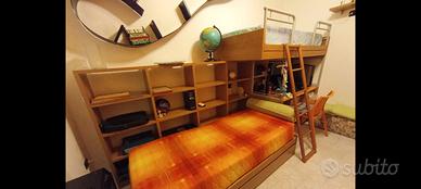 Cameretta con 2 letti + scrivania