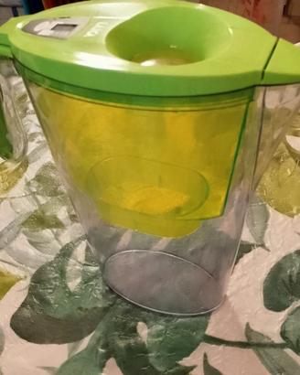 Brocca con filtro laica