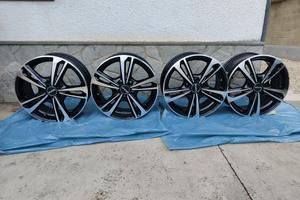 N.4 CERCHI IN LEGA 16”- interasse (PCD) di 5x112