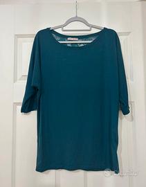 Maglia con ricamo Bershka