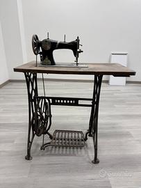 Macchina da cucire d’epoca - Wertheim - 900