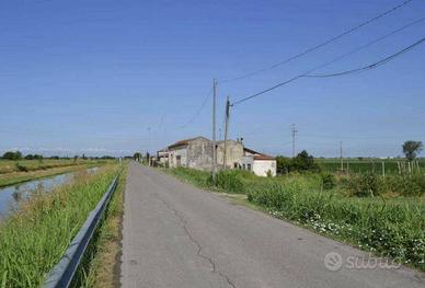 Immobile in asta di 47488 m² a Villa Bartolomea