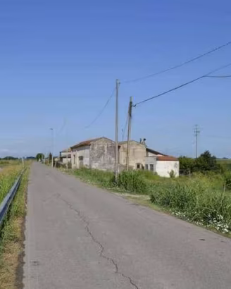 Immobile in asta di 47488 m² a Villa Bartolomea